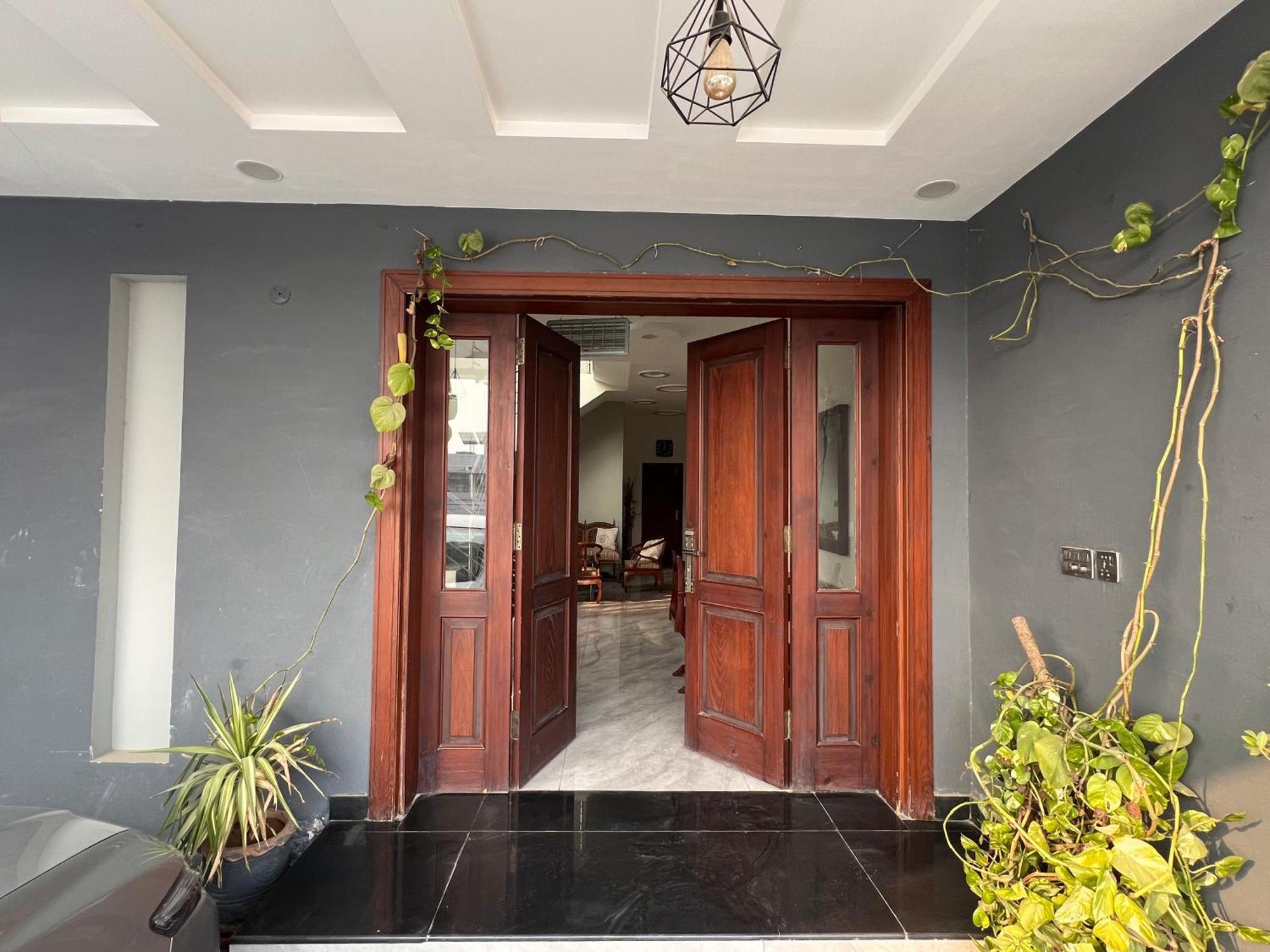 Deluxe King Room In Silverscape Residence Rawalpindi Exterior photo