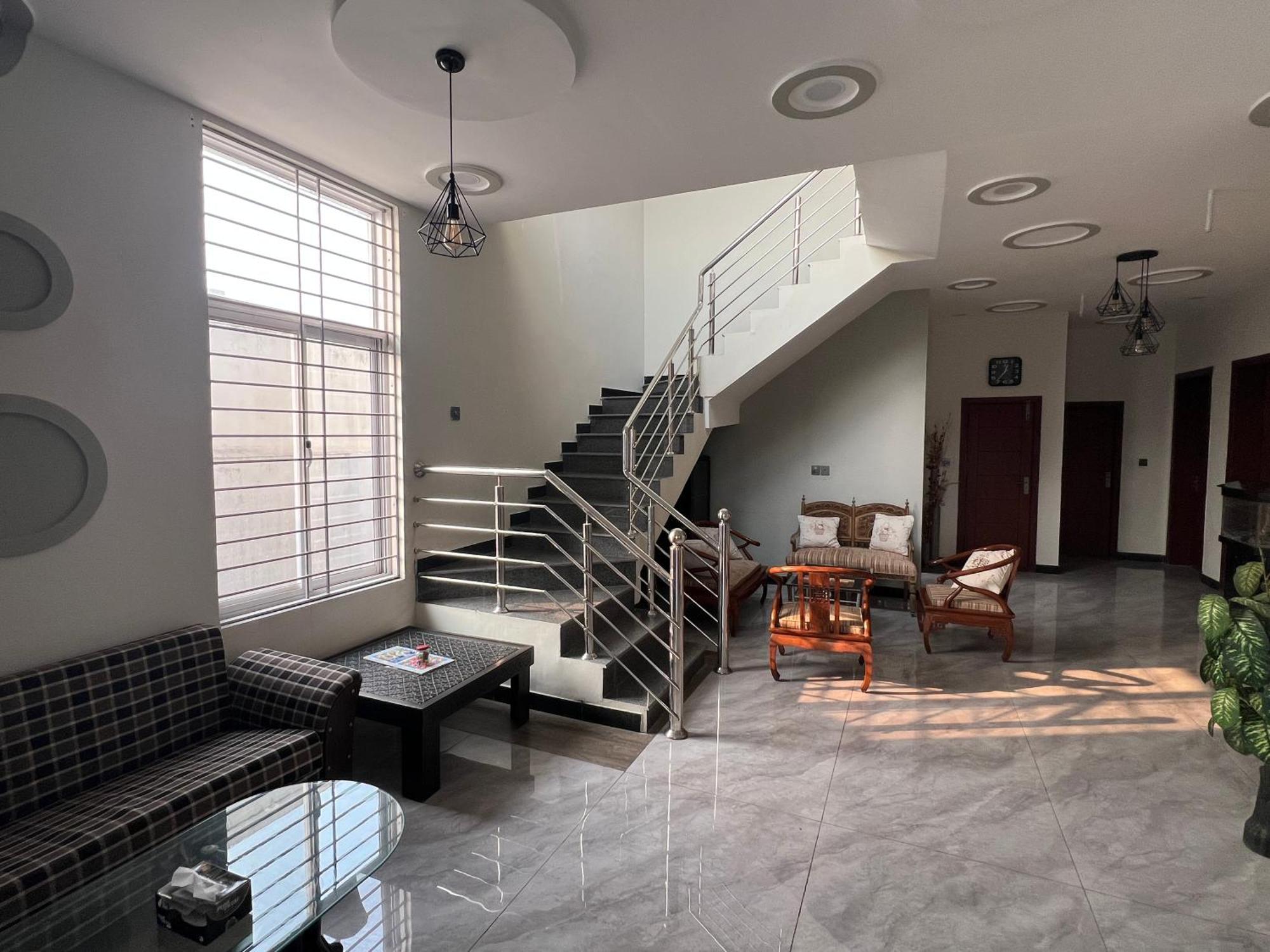 Deluxe King Room In Silverscape Residence Rawalpindi Exterior photo
